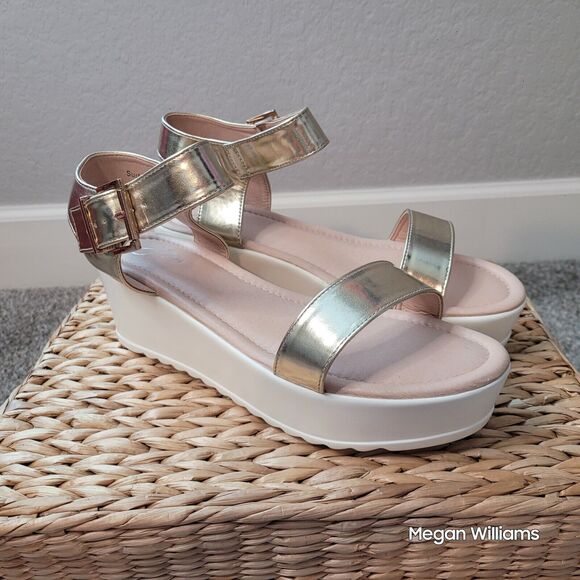 J. Adams Surf Platform Sandals for Women Gold Sz 10 Ankle Strap - Picture 1 of 7